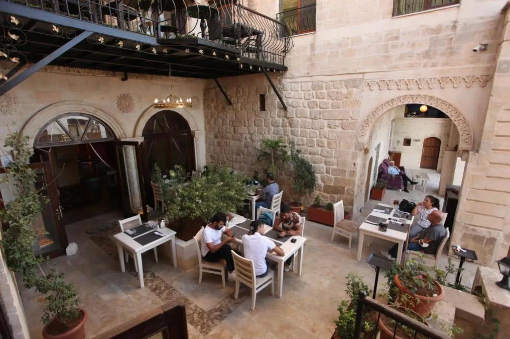 Tughan Hotel 3*