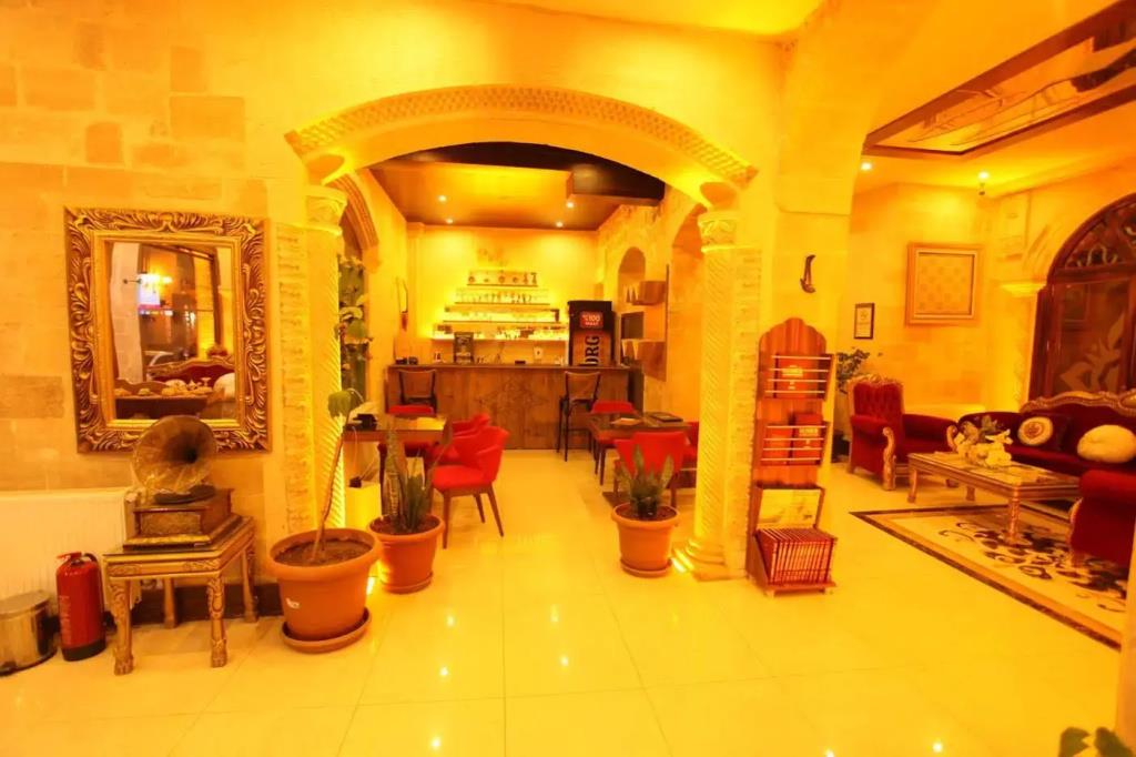 Tughan Hotel 3*