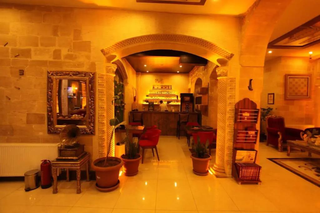 Tughan Hotel 3*