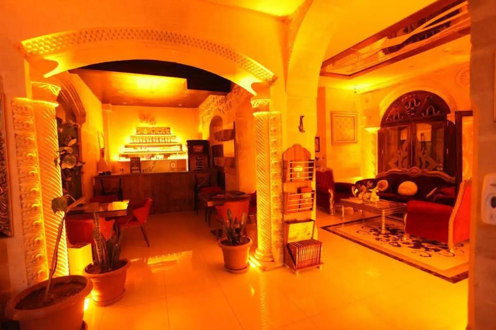 Tughan Hotel 3*
