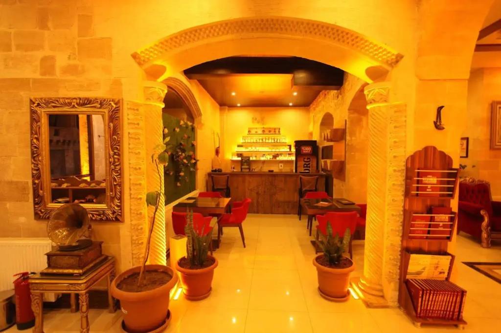 Tughan Hotel 3*