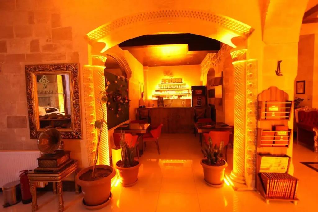Tughan Hotel 3*