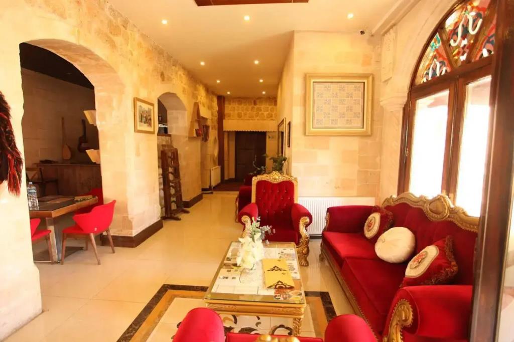 Tughan Hotel 3*