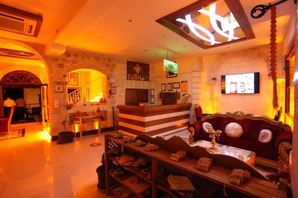 Tughan Hotel 3*