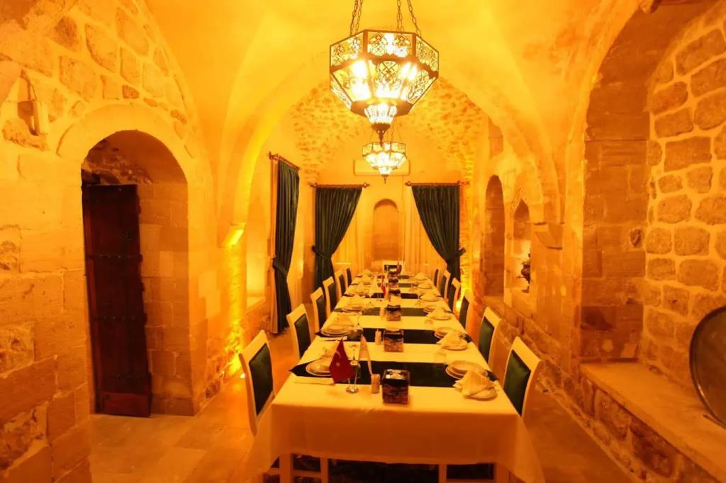 Tughan Hotel 3*