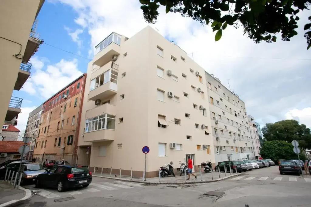 Apartments 4 You in Split 0*