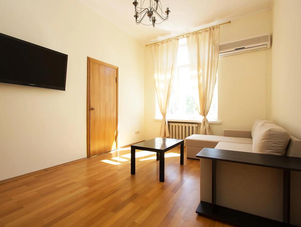 ApartLux Znamenka 0*