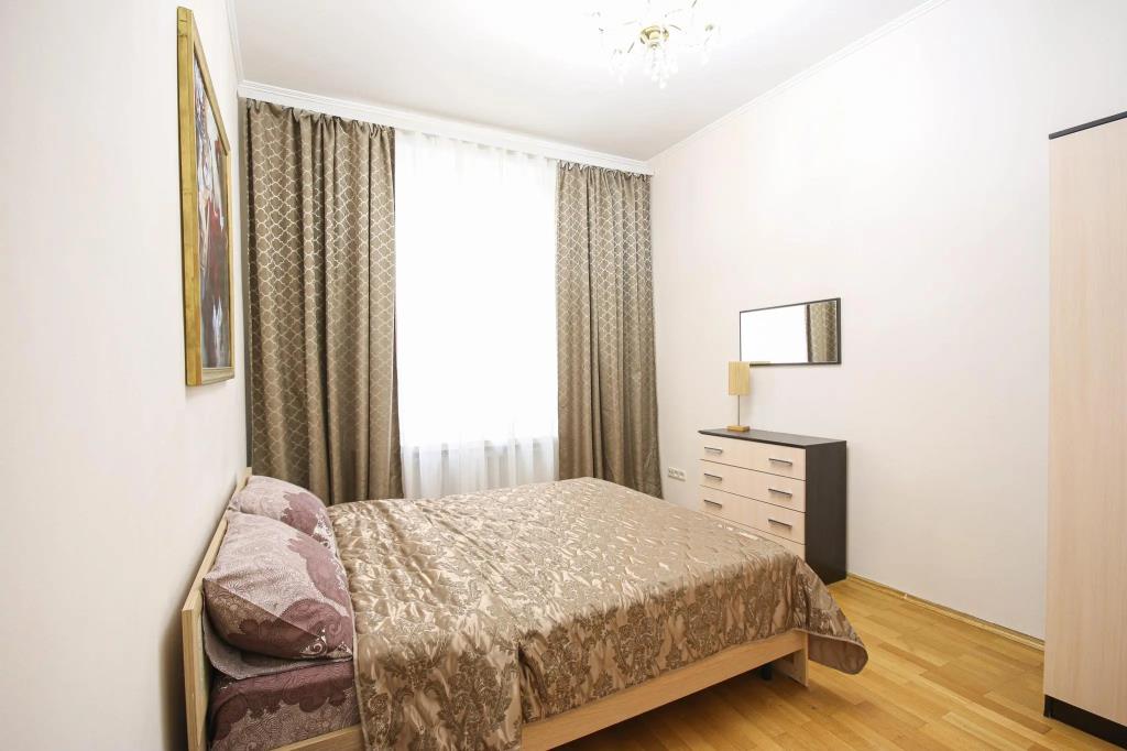 ApartLux Znamenka 0*