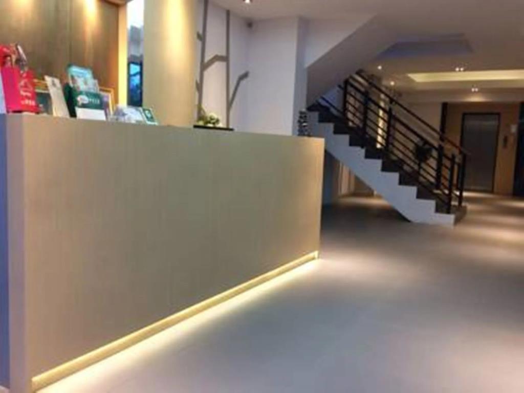 B Boutique Residence 3*