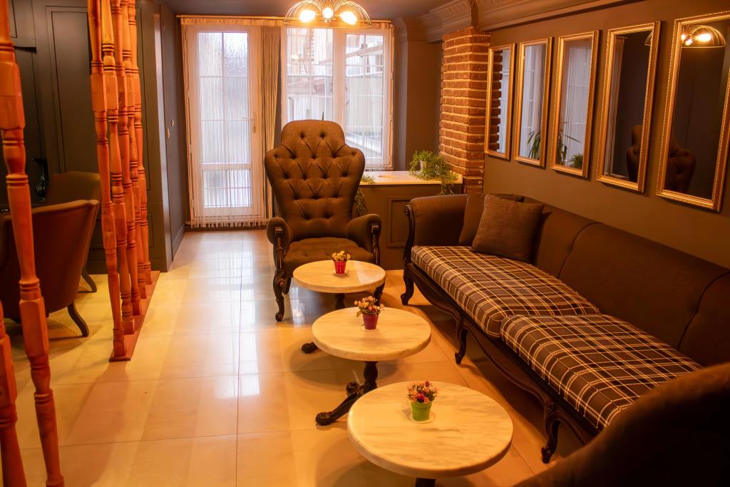Hotel Zade 0*