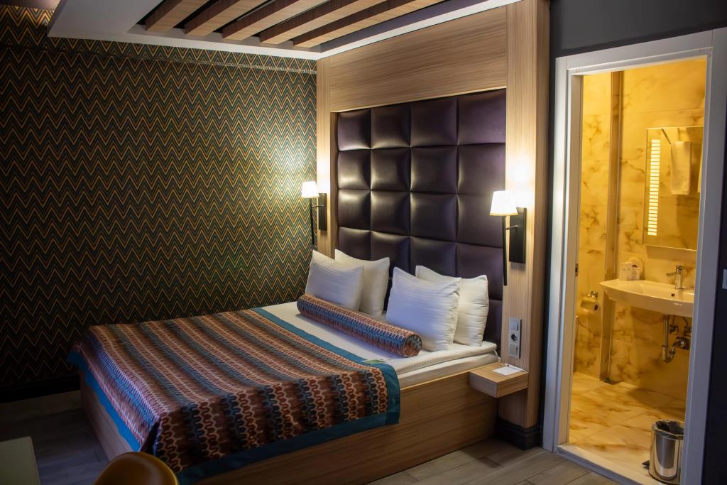 Hotel Zade 0*