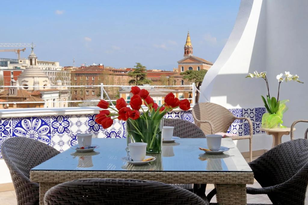 Bellezza al Colosseo B&B and Apartments 0*