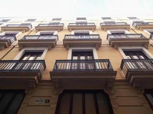 Plaza Redonda Apartments 0*
