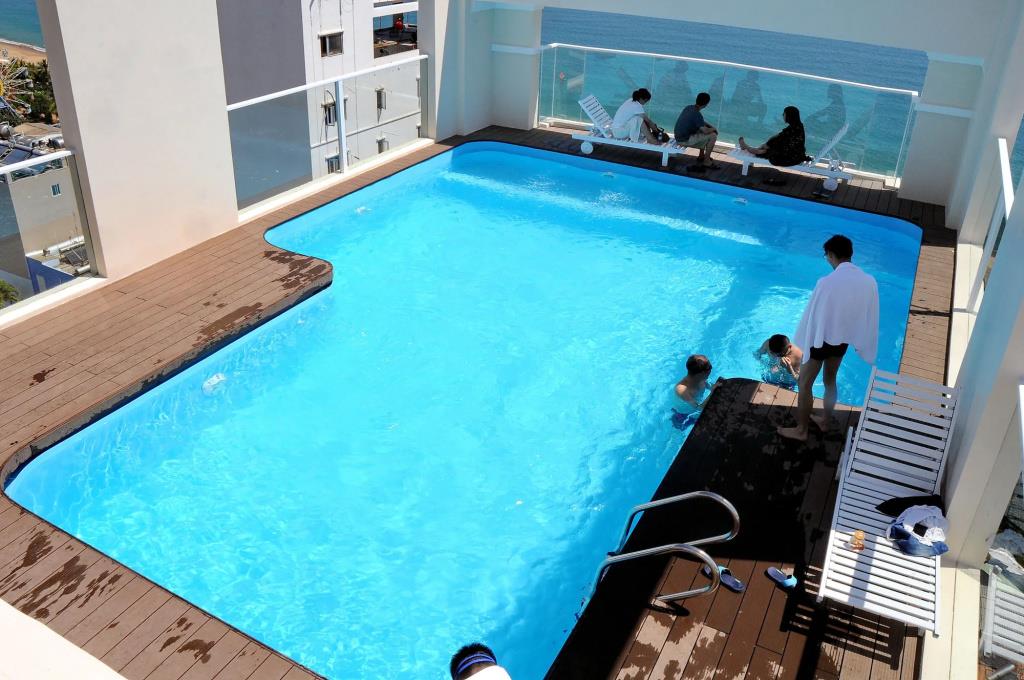 Begonia Nha Trang Hotel 4*