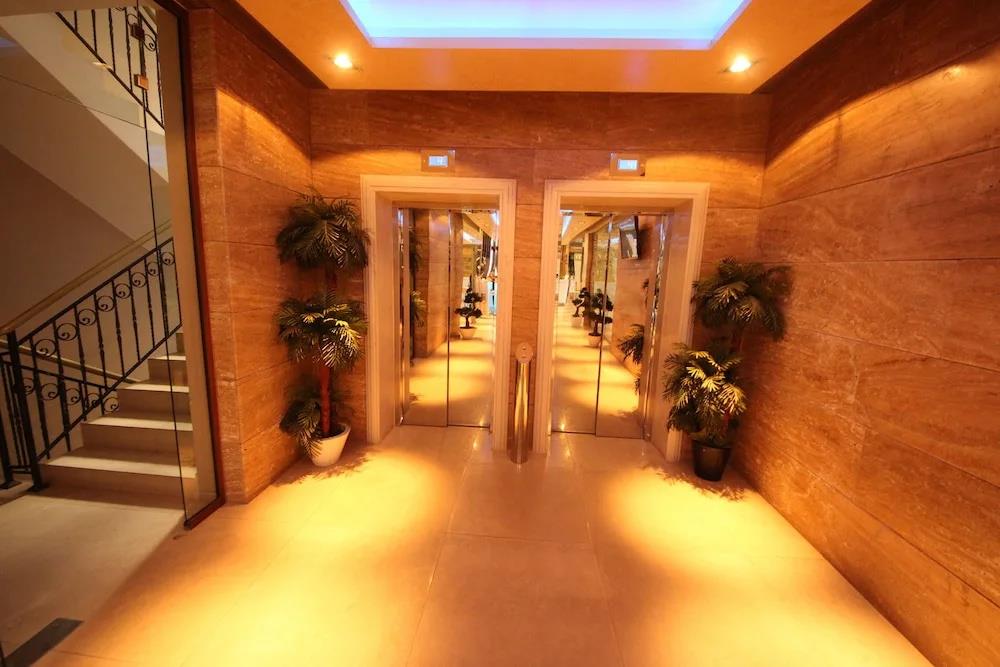 Harmony Suites 2 3*