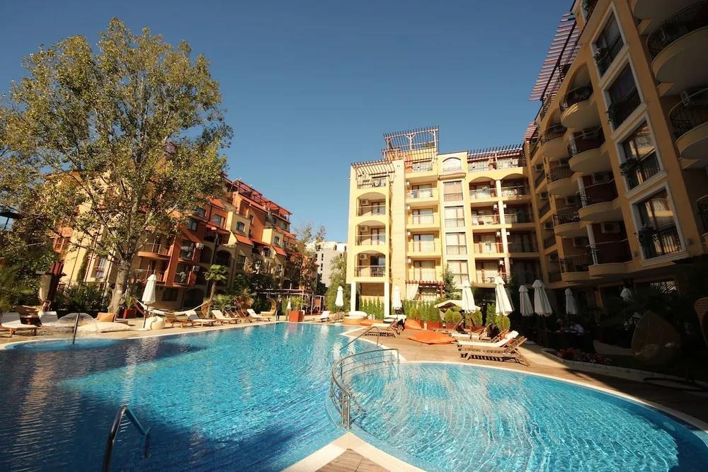 Harmony Suites 2 3*