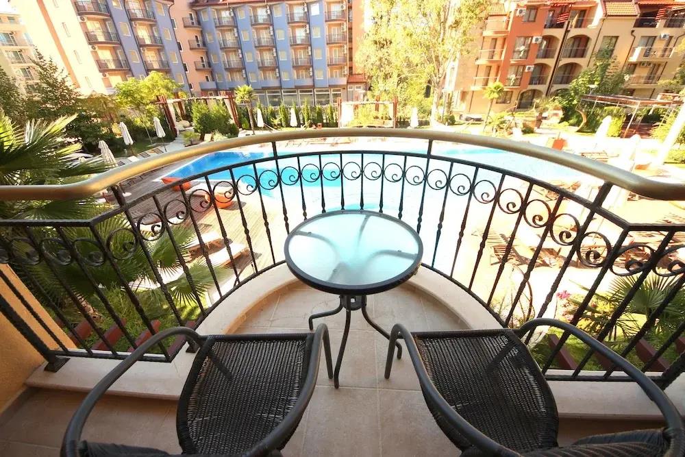 Harmony Suites 2 3*