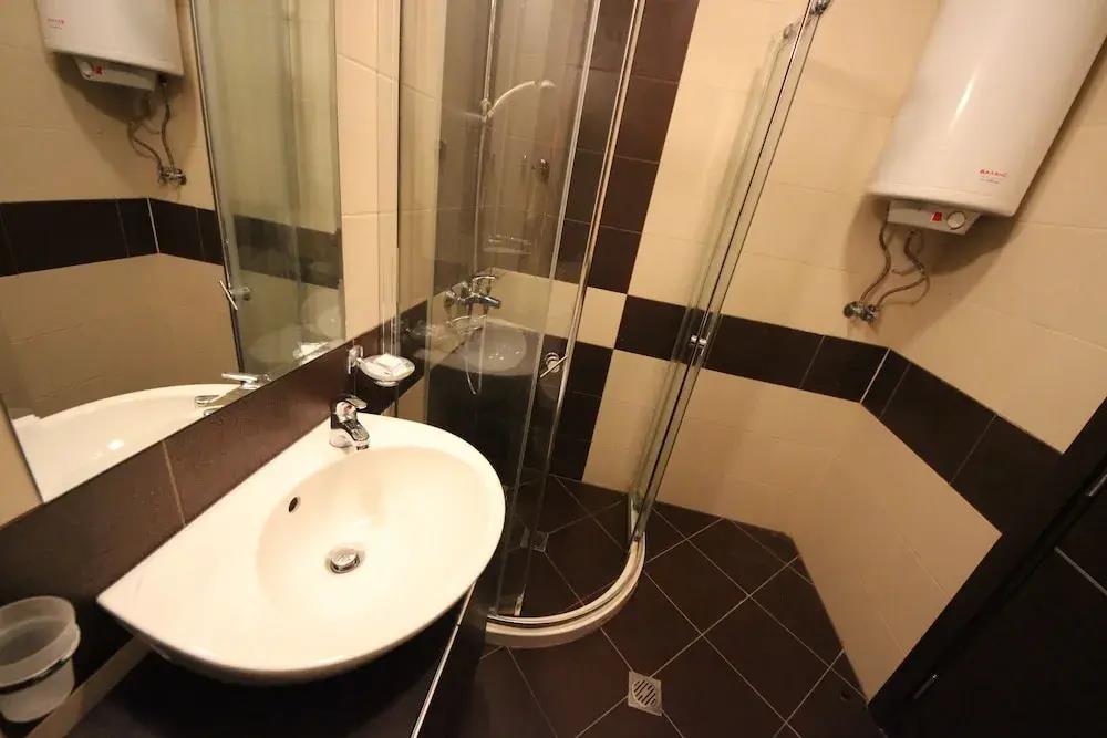 Harmony Suites 2 3*