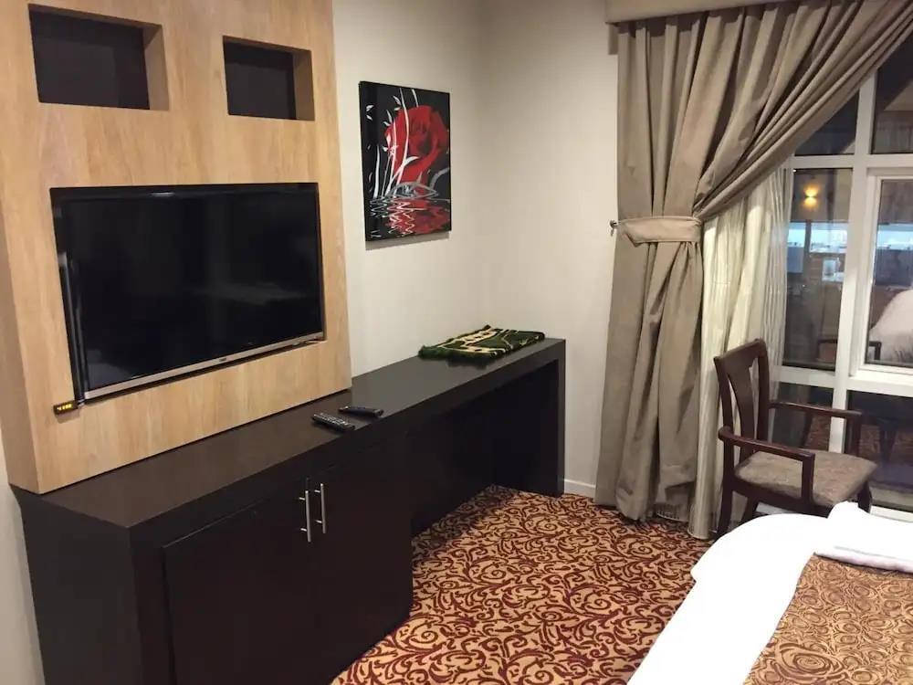 ashbona hotel suites 0*