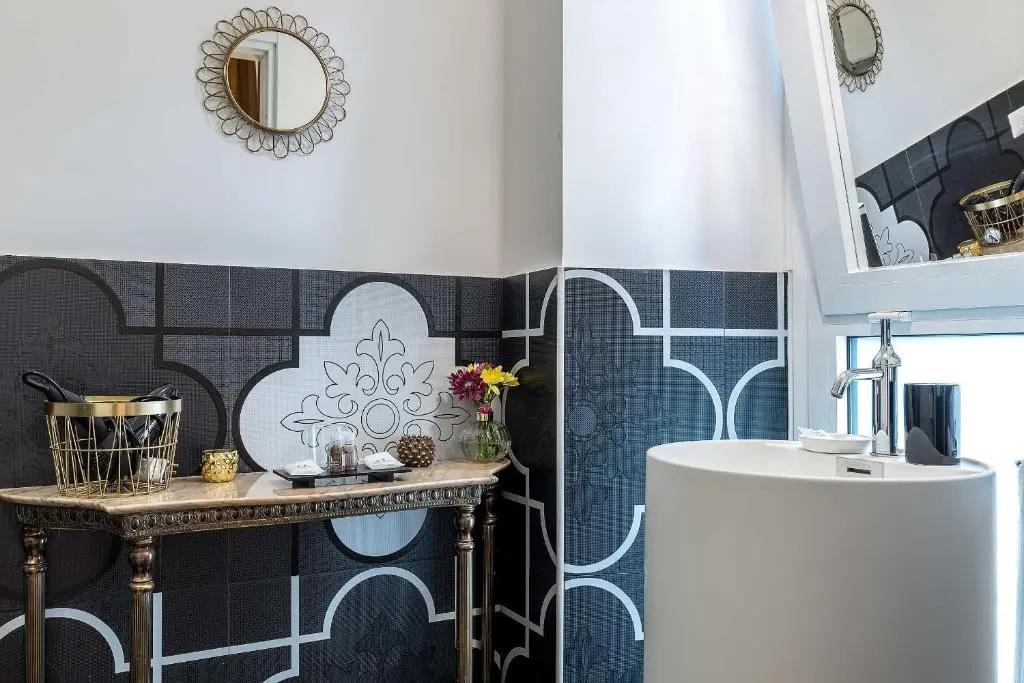 Ingrami Suites 0*