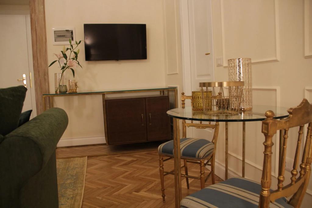 Ingrami Suites 0*
