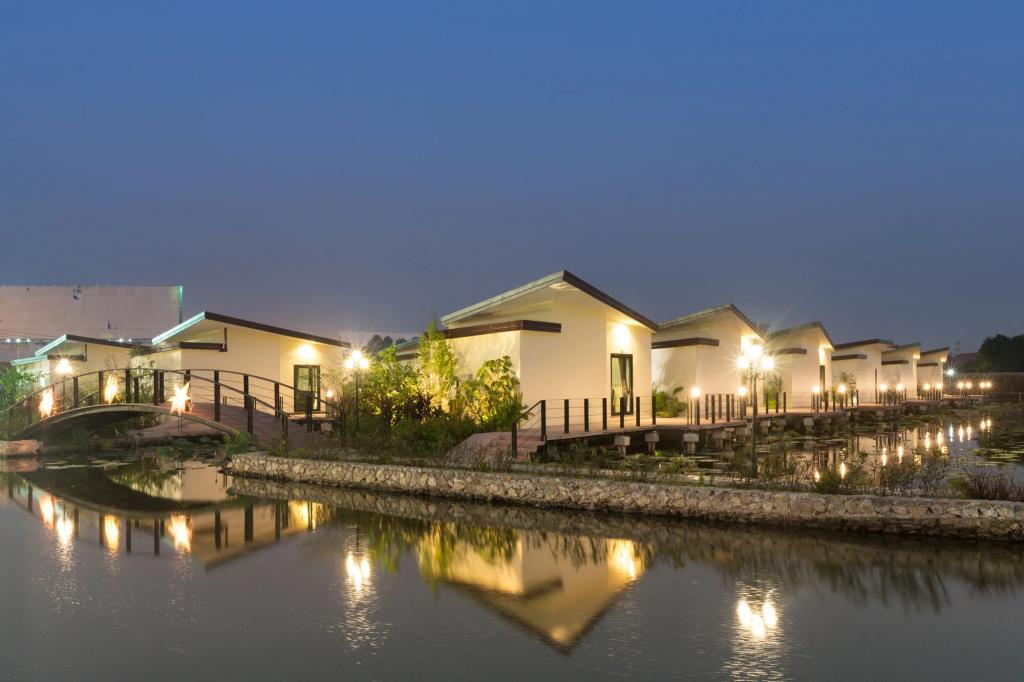 Bua Tara Resort 3*