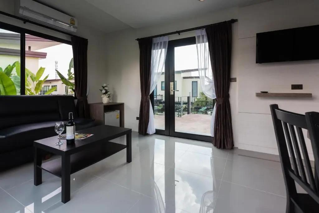 Bua Tara Resort 3*