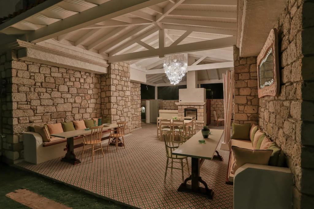 Palas Alacati - Adults Only 0*