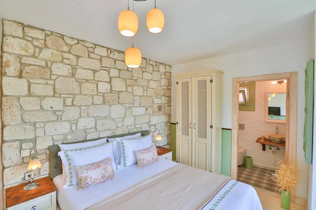 Palas Alacati - Adults Only 0*