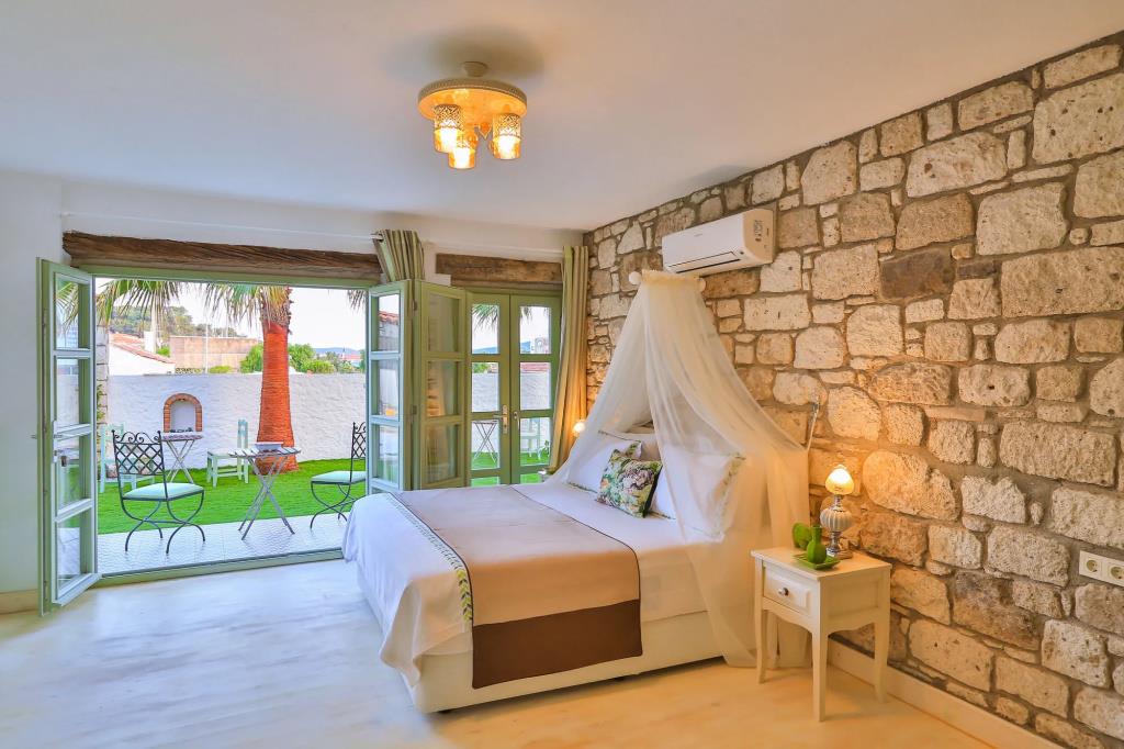 Palas Alacati - Adults Only 0*