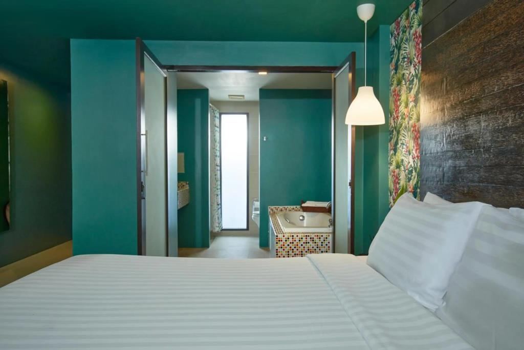 The Bihai Hua Hin 3*