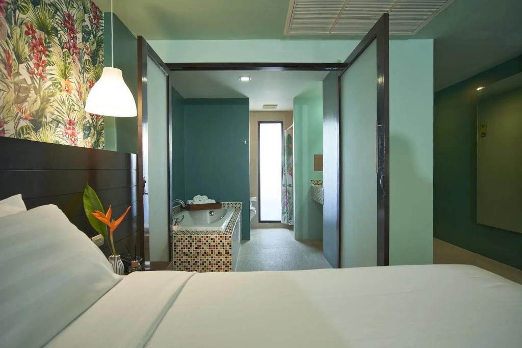 The Bihai Hua Hin 3*