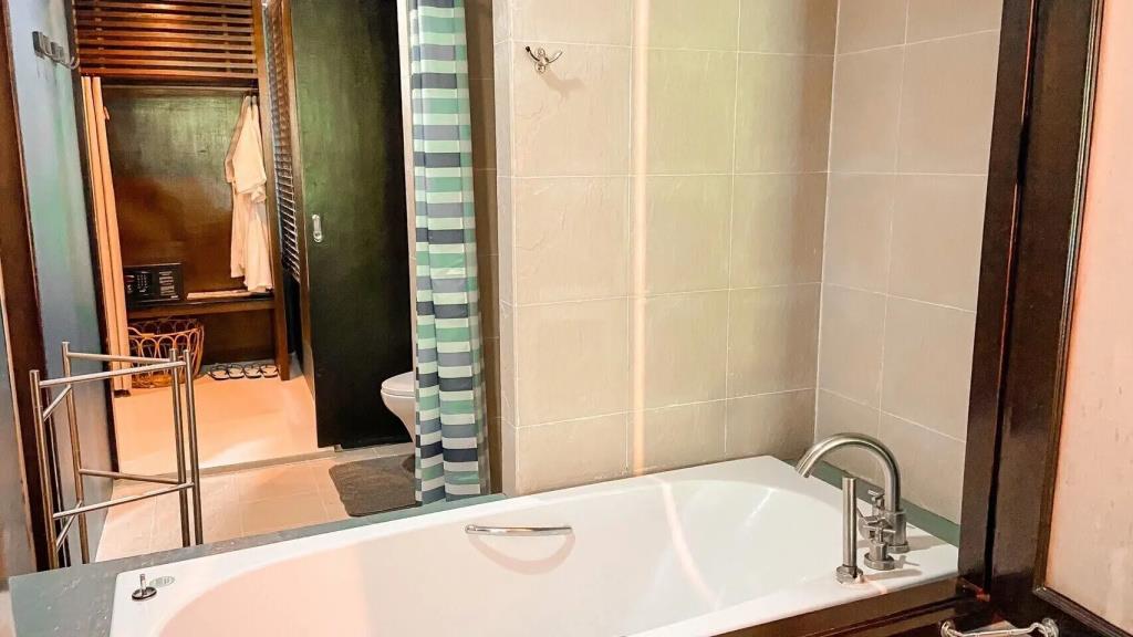 The Bihai Hua Hin 3*
