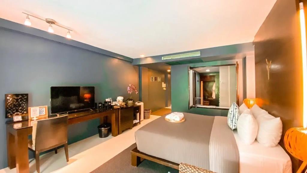The Bihai Hua Hin 3*