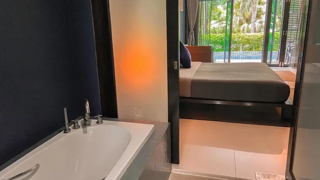 The Bihai Hua Hin 3*