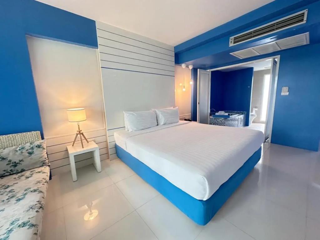 The Bihai Hua Hin 3*