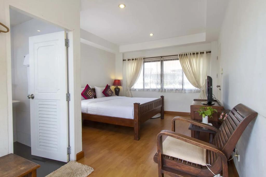 Rachamankha Flora House 2*