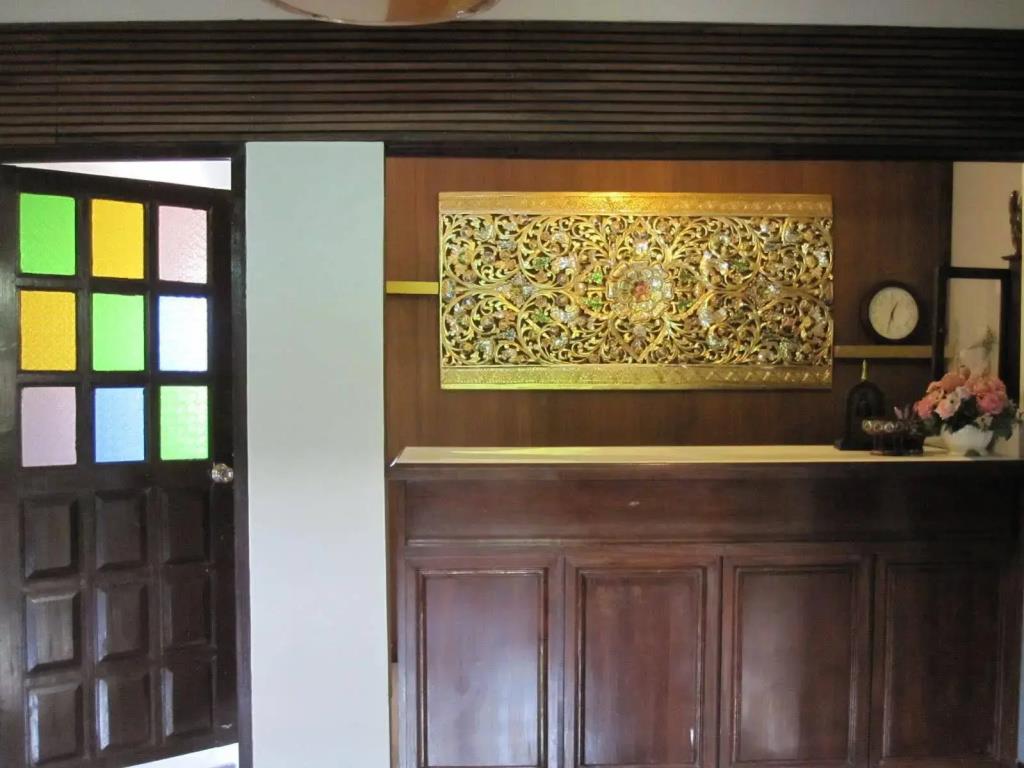 Rachamankha Flora House 2*
