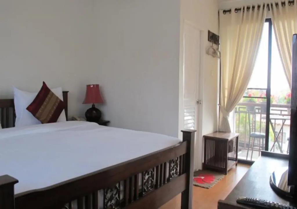 Rachamankha Flora House 2*