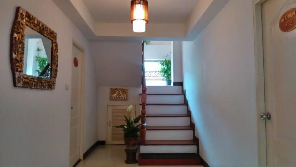Rachamankha Flora House 2*