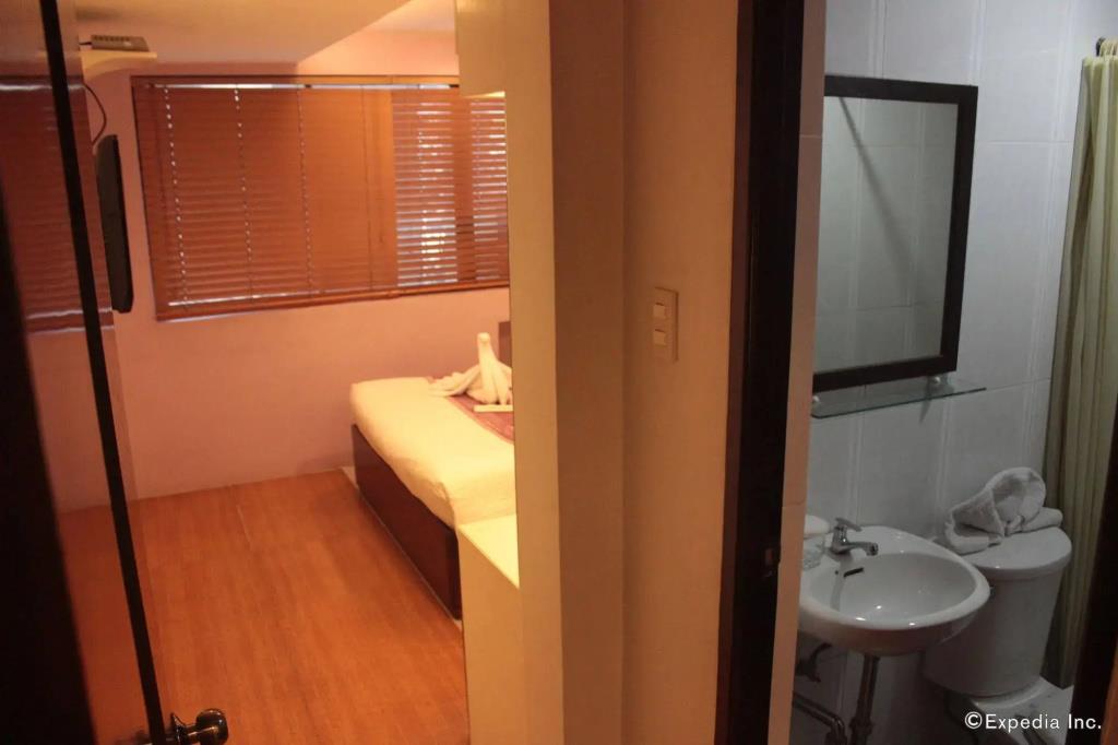 ACL Suites 3*