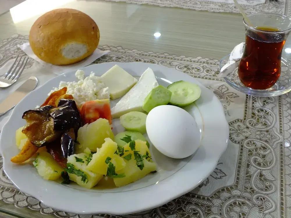 Kardelen Hotel 2*
