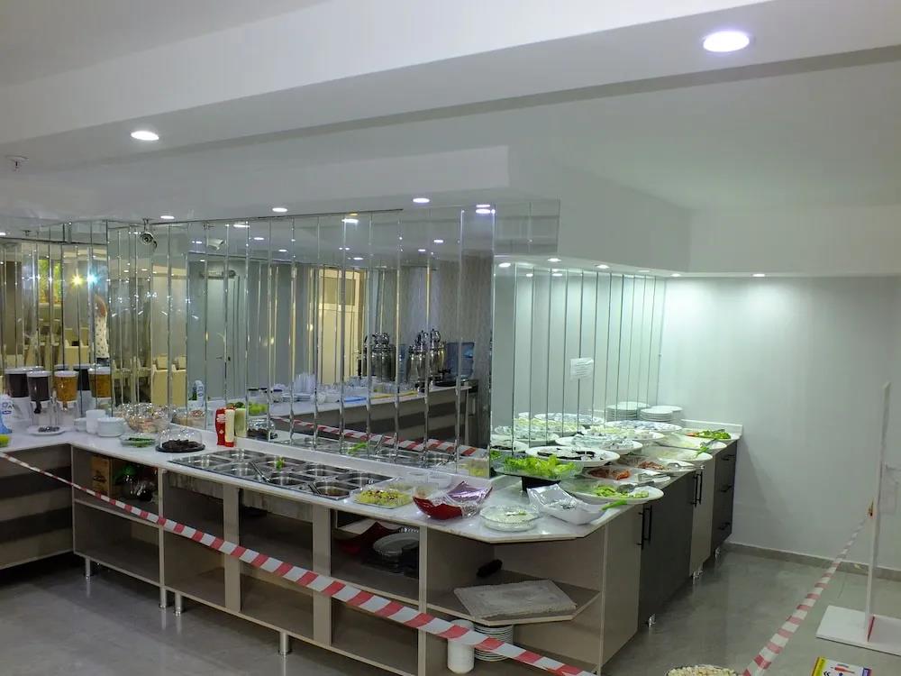 Kardelen Hotel 2*