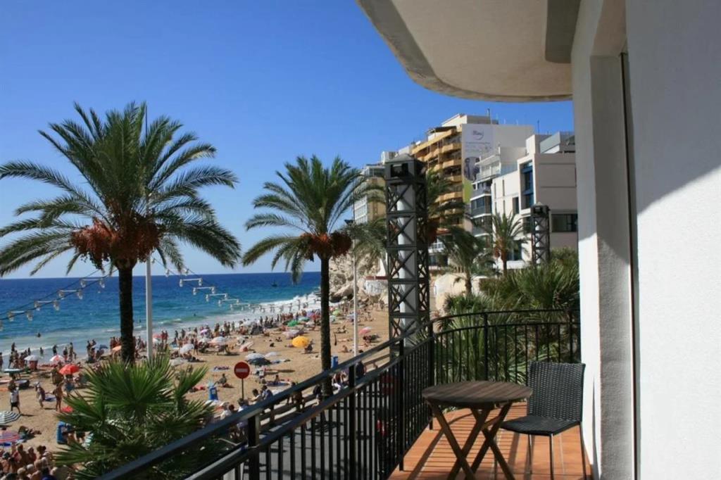 Apartamentos Senabre Palais 0*