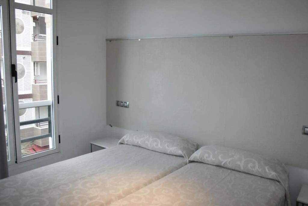 Apartamentos Senabre Palais 0*