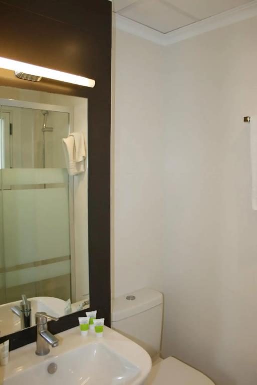 Apartamentos Senabre Palais 0*