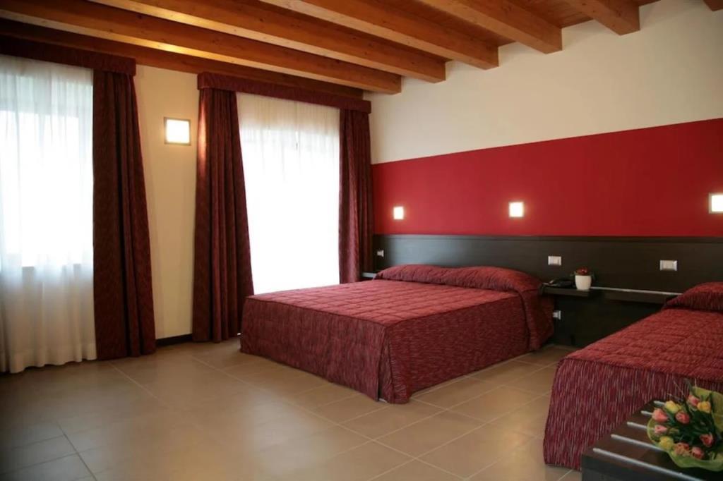 Corte della Rocca Bassa 3*