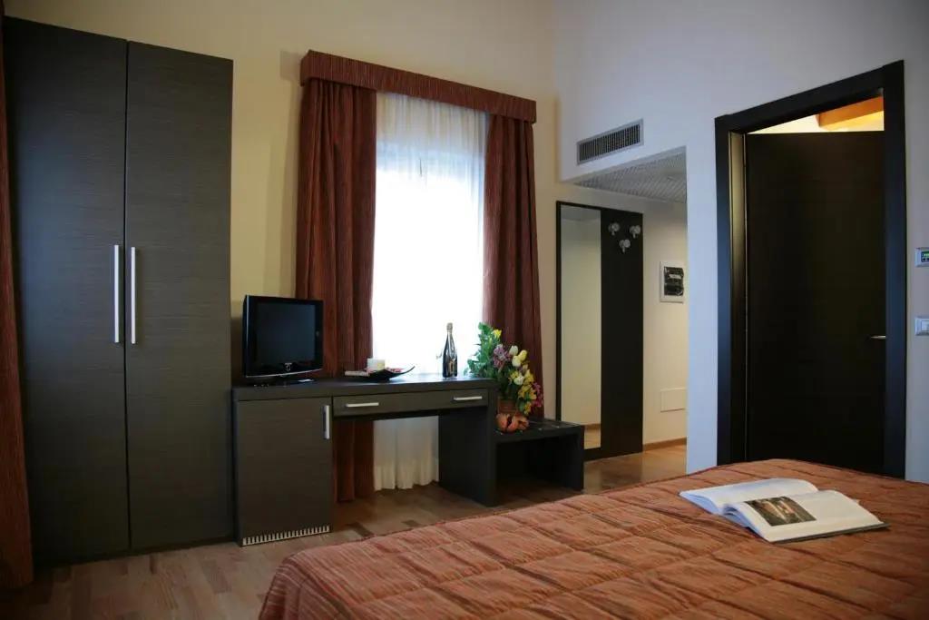 Corte della Rocca Bassa 3*