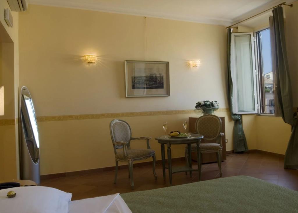 Residenza Gens Julia 0*