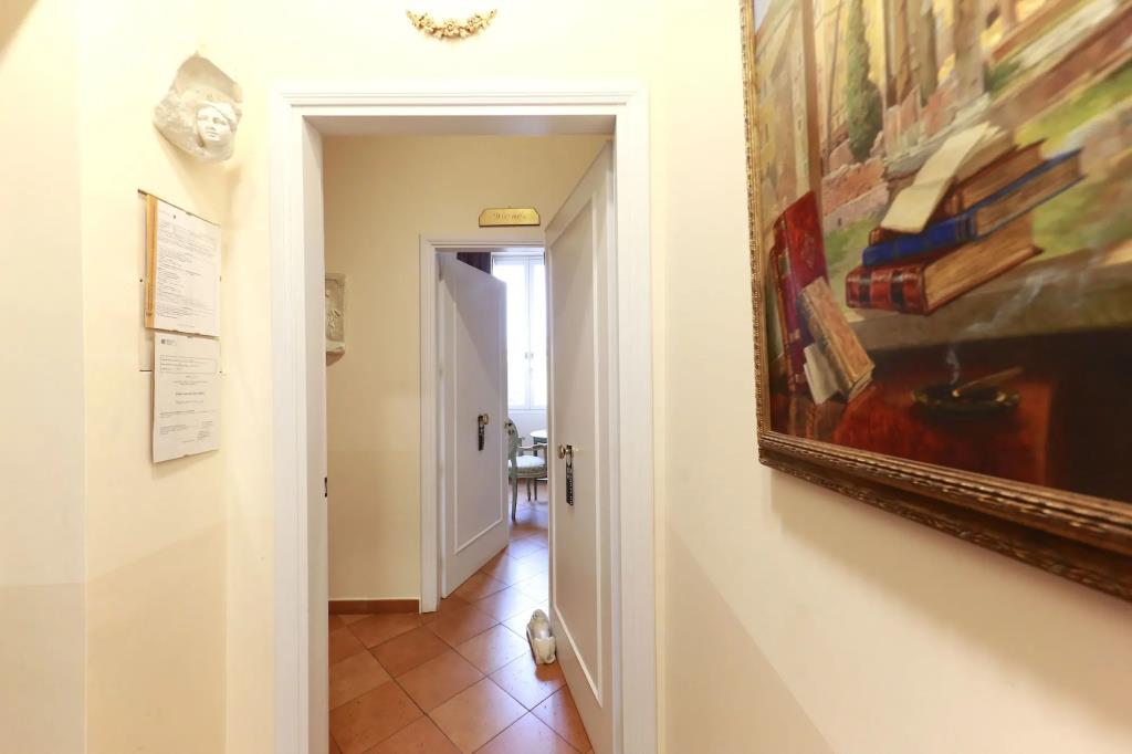 Residenza Gens Julia 0*